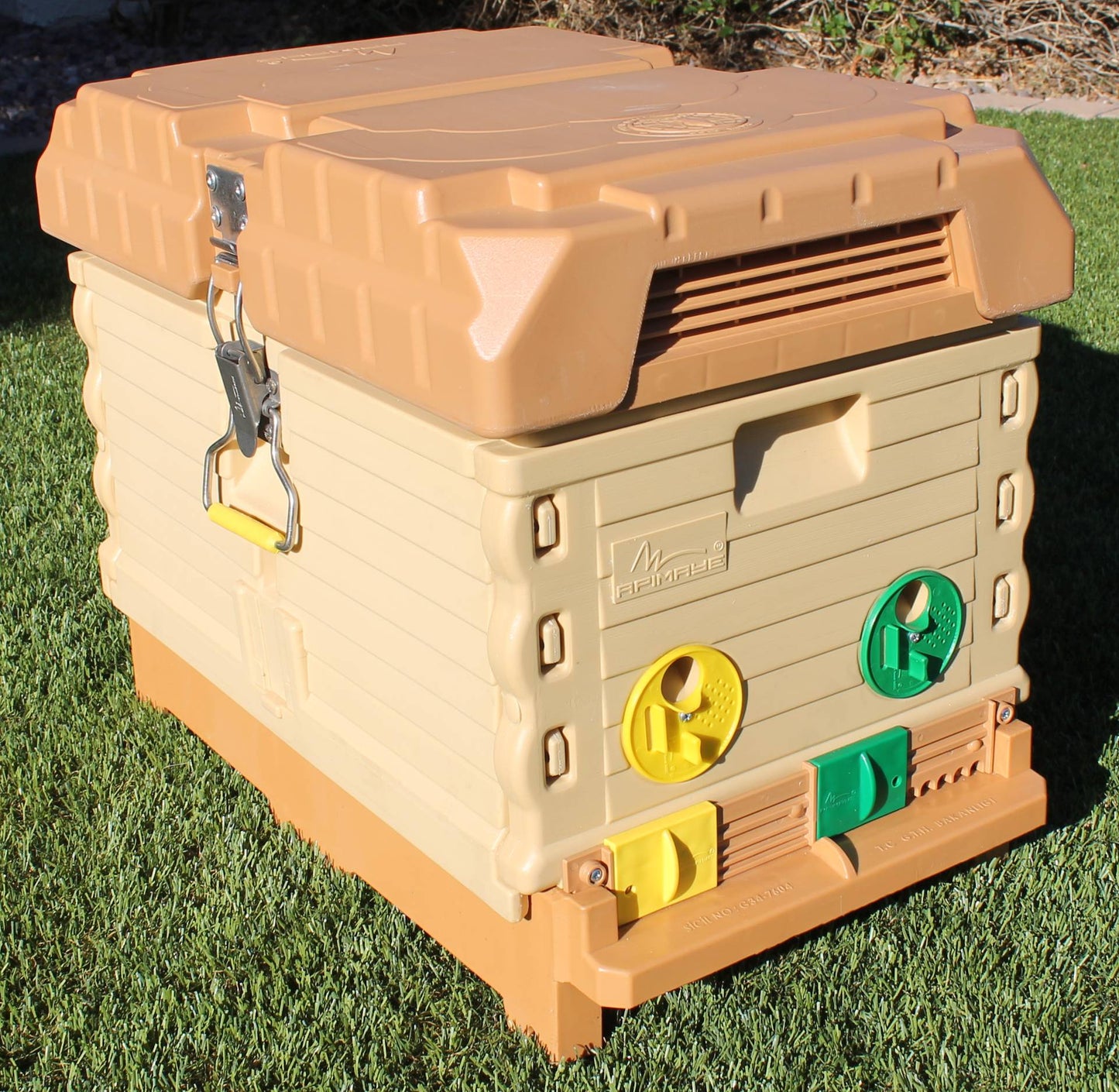 7 Frame NUC Insulated Bee Hive Set